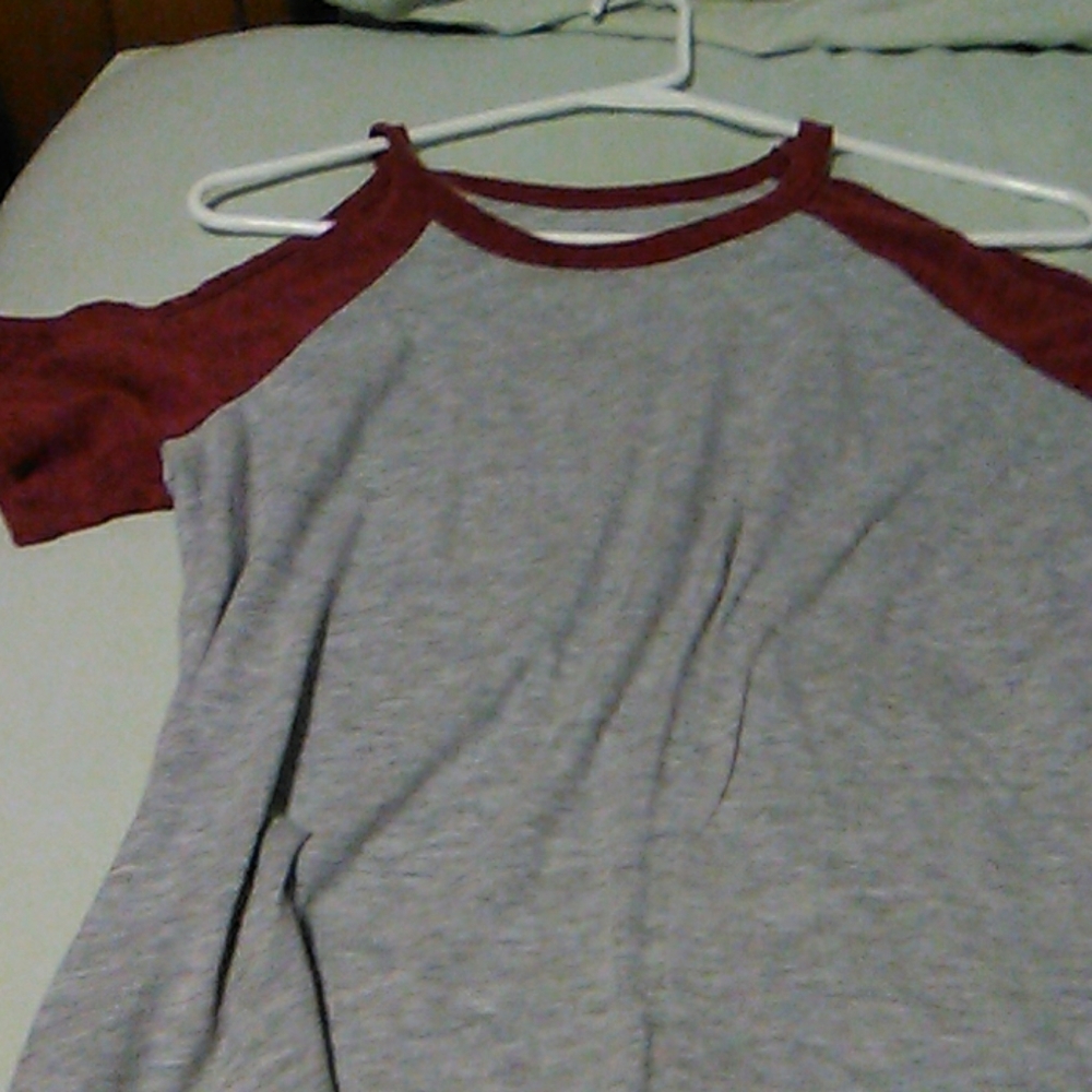 Gray and red off the shoulders tee